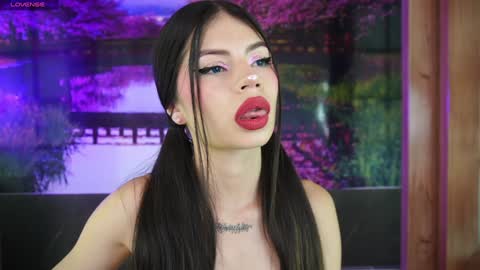 miss_lucyla online show from January 31, 2025, 2:48 am