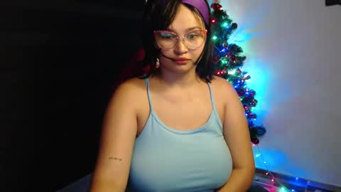 ly independent model online show from December 16, 2024, 5:59 am