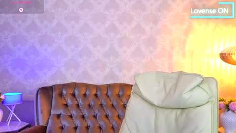   online show from November 2, 2025, 6:38 am