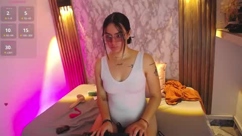 Snapshot of miss_merlin_ chatting on May 1, 2026, 2:27 am Merlin online show from May 1, 2026, 2:27 am