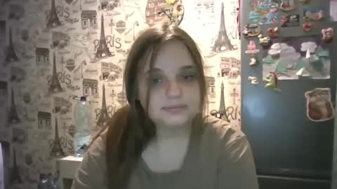 milana online show from September 13, 2025, 5:24 pm