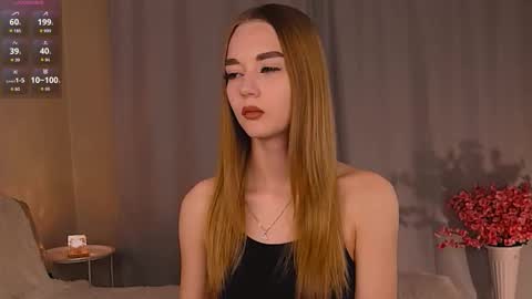 Snapshot of miss_nicoletta chatting on September 24, 2025, 11:52 pm Nicole online show from September 24, 2025, 11:52 pm