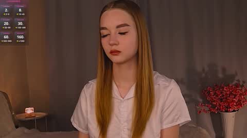 Snapshot of miss_nicoletta chatting on September 26, 2025, 11:09 pm Nicole online show from September 26, 2025, 11:09 pm