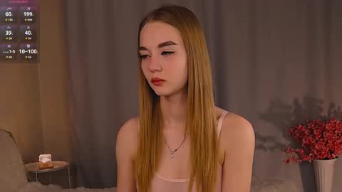 Snapshot of miss_nicoletta chatting on October 6, 2025, 11:46 pm Nicole online show from October 6, 2025, 11:46 pm