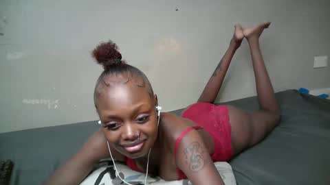 miss_pretty01 online show from May 4, 2026, 10:00 am