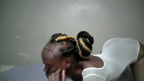 Snapshot of miss_pretty1 chatting on February 23, 2026, 8:06 pm miss_pretty1 online show from February 23, 2026, 8:06 pm