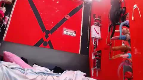 NATHALIA online show from March 9, 2026, 5:17 pm