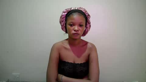miss_rihanna2 online show from April 29, 2026, 5:06 pm