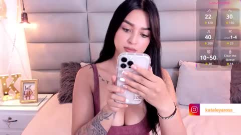 Snapshot of miss_ross_ chatting on October 9, 2025, 4:10 am onlyfanskataleyaross online show from October 9, 2025, 4:10 am