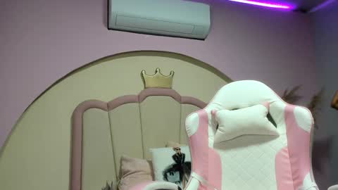 Sara online show from February 5, 2026, 6:23 pm