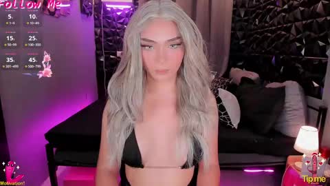 miss devil online show from April 22, 2026, 5:32 am