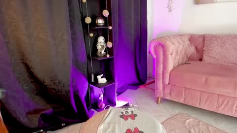 intagram miss selene59 online show from January 8, 2025, 2:35 am