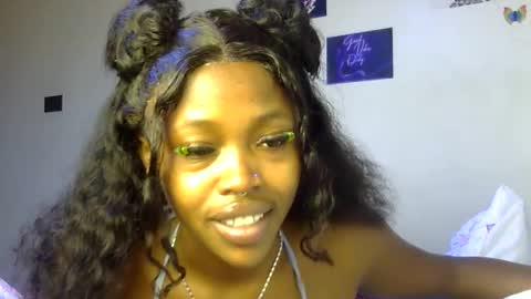 Snapshot of miss_sexyyy chatting on October 13, 2025, 1:44 pm miss_sexyyy online show from October 13, 2025, 1:44 pm