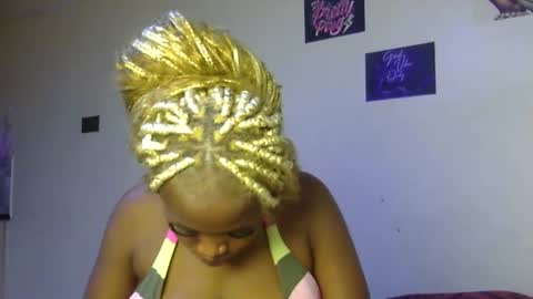 Snapshot of miss_sexyyy chatting on January 7, 2026, 10:12 pm miss_sexyyy online show from January 7, 2026, 10:12 pm
