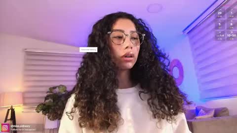 Amy Olivera online show from April 20, 2026, 12:41 pm