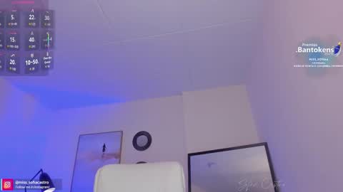 Snapshot of miss_sofiaa_ chatting on October 16, 2025, 1:23 pm Sofia Castro online show from October 16, 2025, 1:23 pm