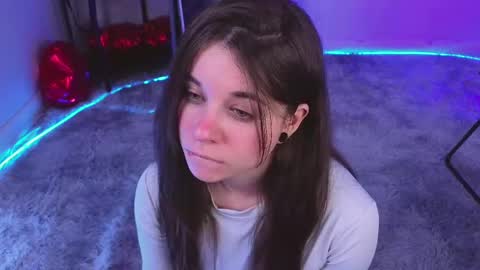 Snapshot of miss_spider chatting on February 21, 2025, 9:34 am Spider girl Help me reach 10 likes online show from February 21, 2025, 9:34 am