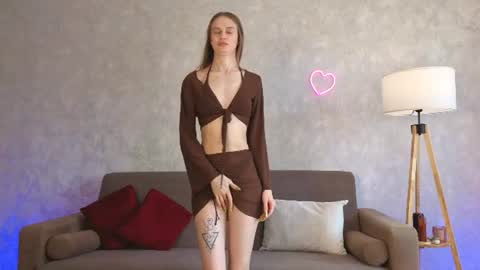 Spider girl Help me reach 10 likes online show from July 14, 2026, 11:05 am