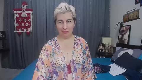 Snapshot of miss_tasha_kom chatting on December 16, 2024, 12:06 pm miss_tasha_kom online show from December 16, 2024, 12:06 pm