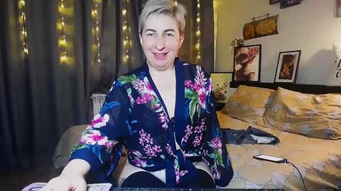 Snapshot of miss_tasha_kom chatting on January 17, 2025, 10:33 am miss_tasha_kom online show from January 17, 2025, 10:33 am