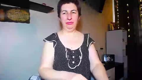 Snapshot of miss_tasha_kom chatting on March 6, 2025, 9:36 am miss_tasha_kom online show from March 6, 2025, 9:36 am
