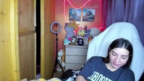 Snapshot of miss_tasy chatting on April 14, 2026, 6:30 am Melanie January 15th is my birthday there will be an interesting show online show from April 14, 2026, 6:30 am