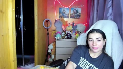 Snapshot of miss_tasy chatting on April 18, 2026, 1:15 pm Melanie January 15th is my birthday there will be an interesting show online show from April 18, 2026, 1:15 pm