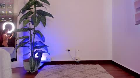 Adara Lpez online show from December 18, 2024, 3:22 pm