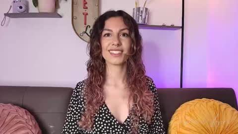 Snapshot of miss_toronto chatting on September 25, 2025, 3:10 am Adara Lpez online show from September 25, 2025, 3:10 am