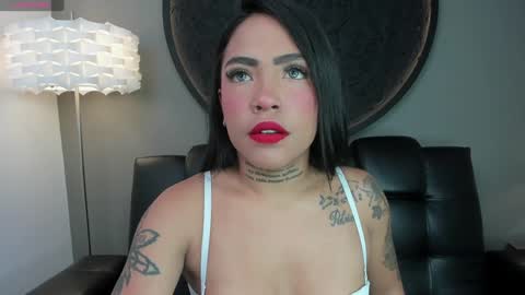 Vaiolette online show from December 19, 2024, 11:07 am