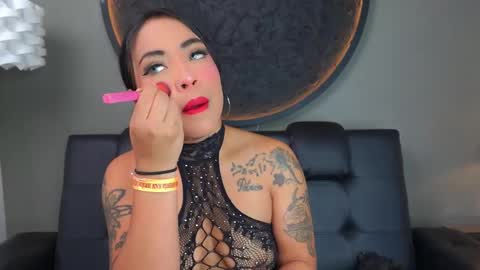 Vaiolette online show from January 13, 2026, 11:04 am