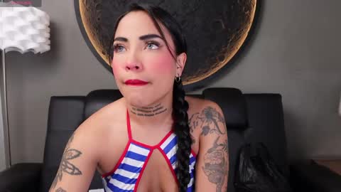 Vaiolette online show from June 6, 2026, 11:04 am