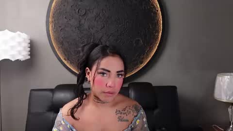 Snapshot of miss_vaiolette chatting on June 30, 2026, 11:00 am Vaiolette online show from June 30, 2026, 11:00 am