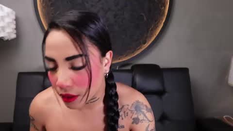 Snapshot of miss_vaiolette chatting on July 29, 2026, 11:08 am Vaiolette online show from July 29, 2026, 11:08 am