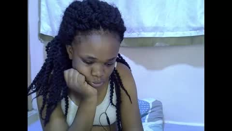 miss_velour online show from May 10, 2026, 5:29 pm