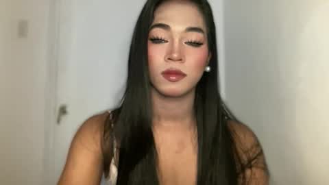 miss_veron_xoxo online show from May 3, 2026, 7:20 pm