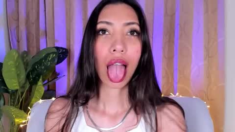 Miss Veronica online show from January 14, 2026, 12:55 pm