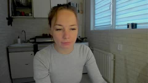 miss_you20 online show from October 17, 2025, 5:32 am