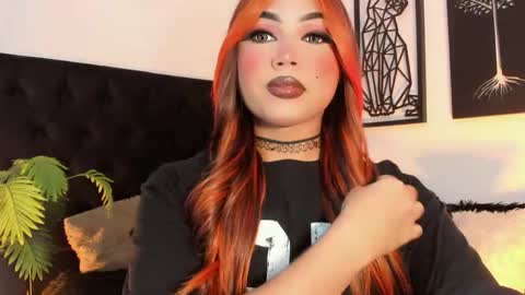 Snapshot of miss_zz chatting on September 19, 2025, 7:03 pm miss_zz online show from September 19, 2025, 7:03 pm