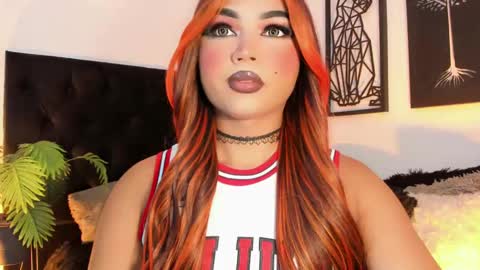 Snapshot of miss_zz chatting on September 21, 2025, 2:51 pm miss_zz online show from September 21, 2025, 2:51 pm