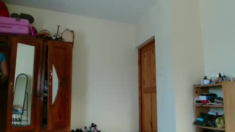 missadh online show from February 7, 2025, 1:11 pm