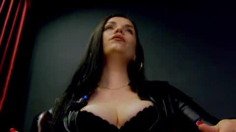 AliceReign online show from June 8, 2026, 5:30 am