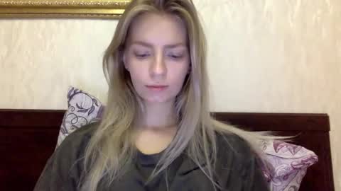 Alli not bb not babe not baby online show from December 6, 2024, 9:35 pm