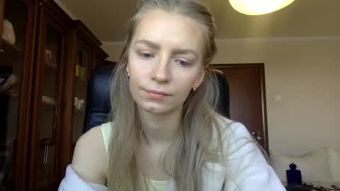 Alli not bb not babe not baby online show from December 16, 2024, 12:38 pm