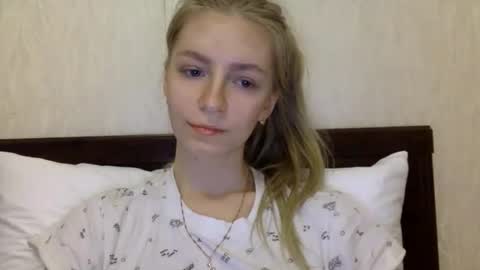 Alli not bb not babe not baby online show from December 20, 2024, 2:30 am
