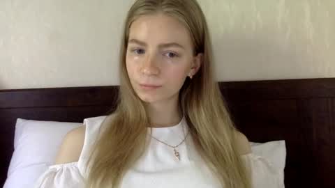 Alli not bb not babe not baby online show from January 10, 2025, 4:20 pm