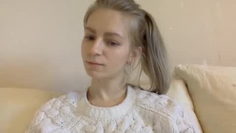 Alli not bb not babe not baby online show from January 14, 2025, 9:20 pm