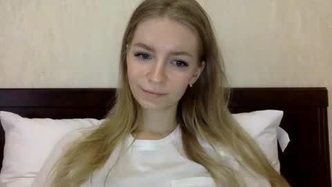 Alli not bb not babe not baby online show from February 1, 2025, 3:18 pm