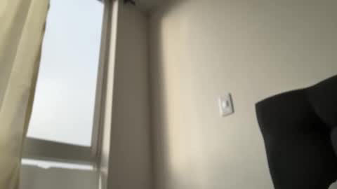 Ameliahs online show from November 26, 2025, 11:55 am