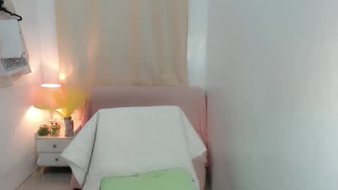 Snapshot of missangelxxx chatting on October 23, 2025, 7:23 pm missangelxxx online show from October 23, 2025, 7:23 pm